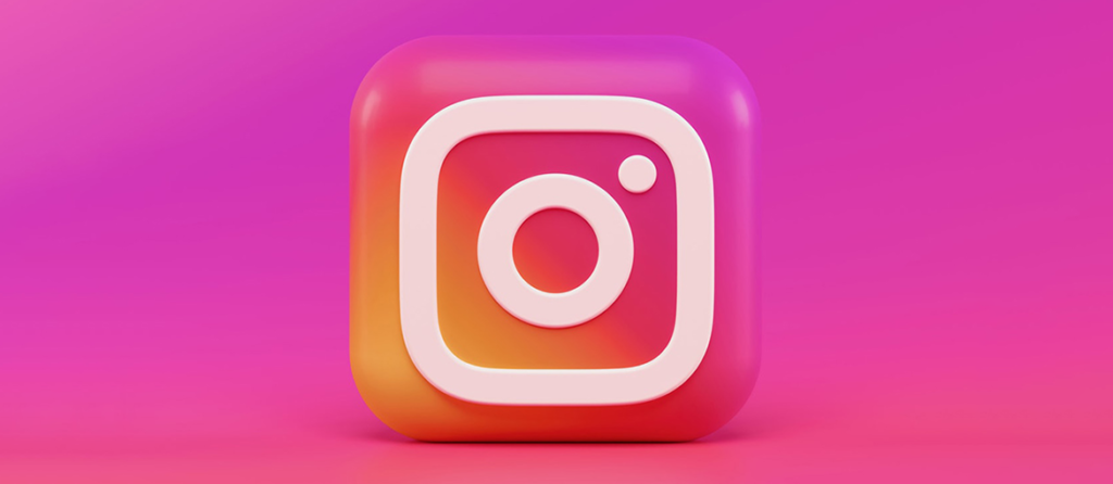 Instagram as a Marketing Powerhouse for Artists, Illustrators, and Designers: Transforming Social Media into a Promotional Tool
